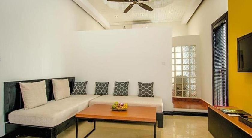 Mulberry Hotel Siem Reap Dış mekan fotoğraf