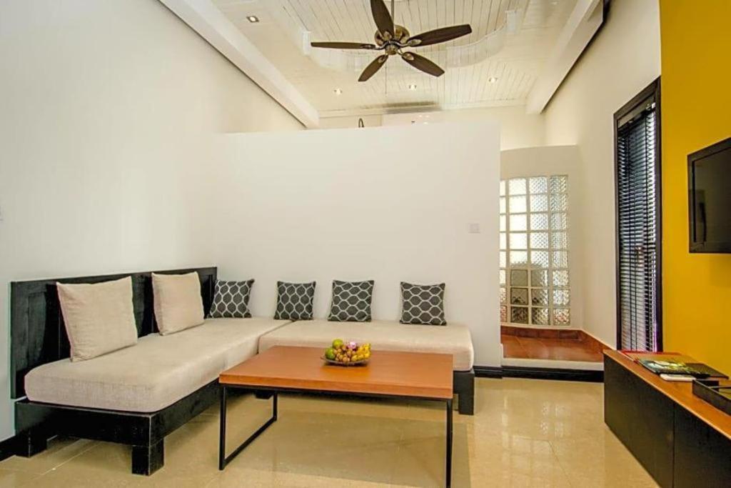 Mulberry Hotel Siem Reap Dış mekan fotoğraf